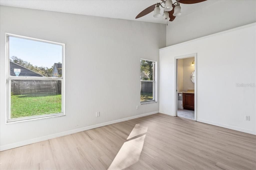 待售: $405,000 (3 贝兹, 2 浴室, 1455 平方英尺)