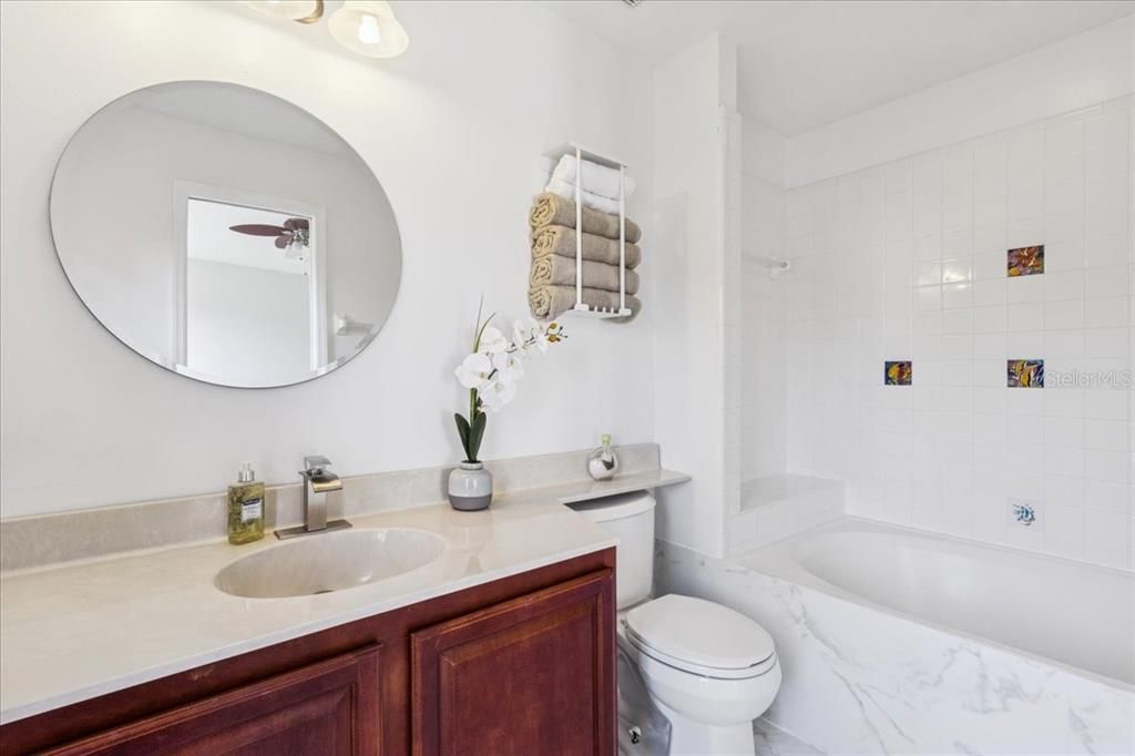 待售: $405,000 (3 贝兹, 2 浴室, 1455 平方英尺)