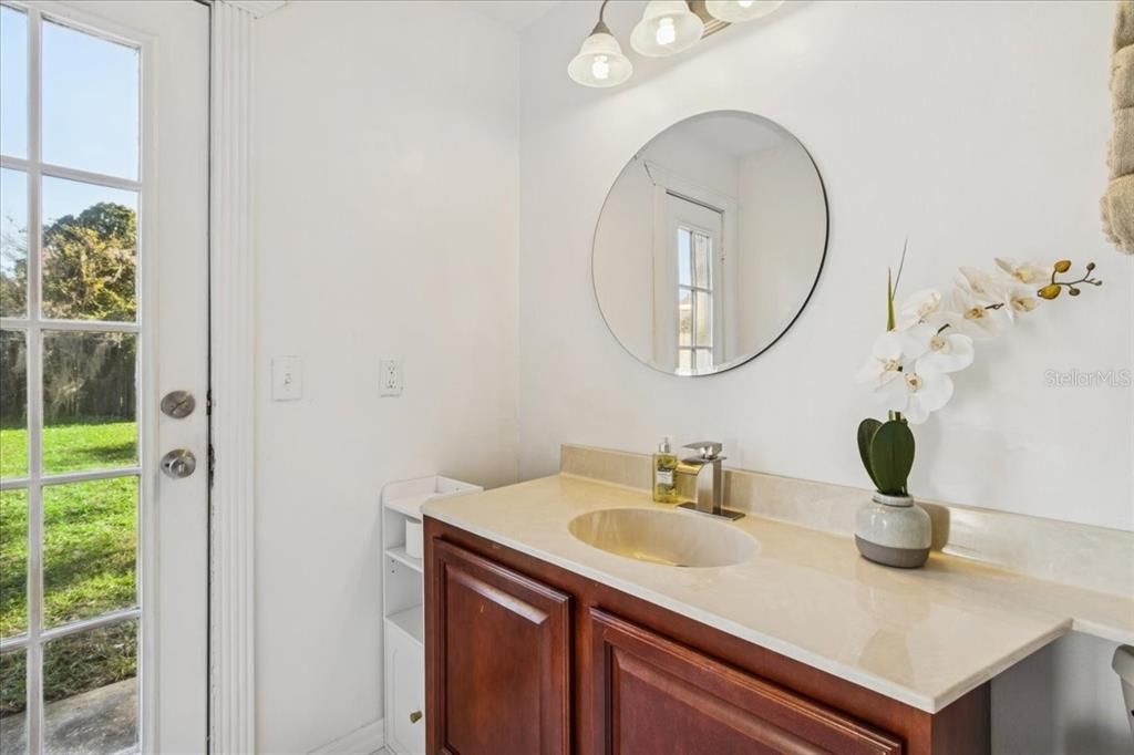 待售: $405,000 (3 贝兹, 2 浴室, 1455 平方英尺)