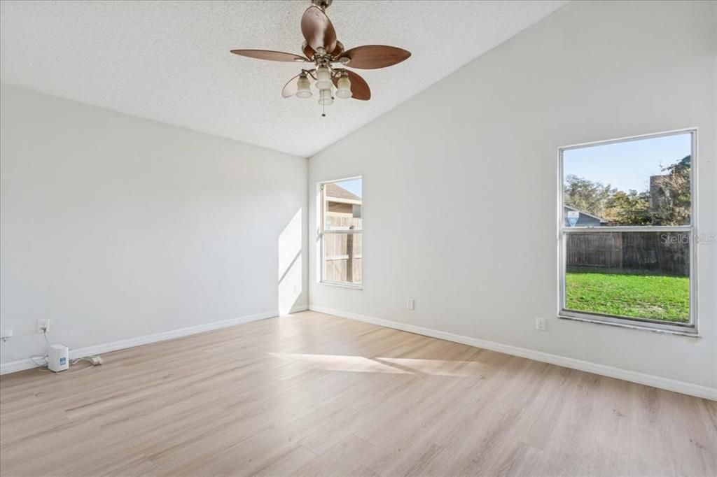 待售: $405,000 (3 贝兹, 2 浴室, 1455 平方英尺)