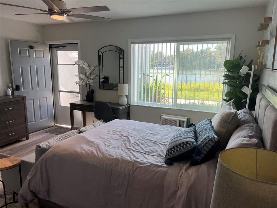 出租: $1,175 (0 贝兹, 1 浴室, 336 平方英尺)