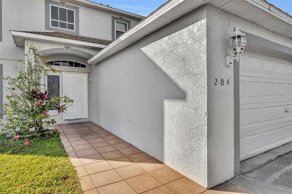 На продажу: $329,900 (5 спален, 3 ванн, 2144 Квадратных фут)