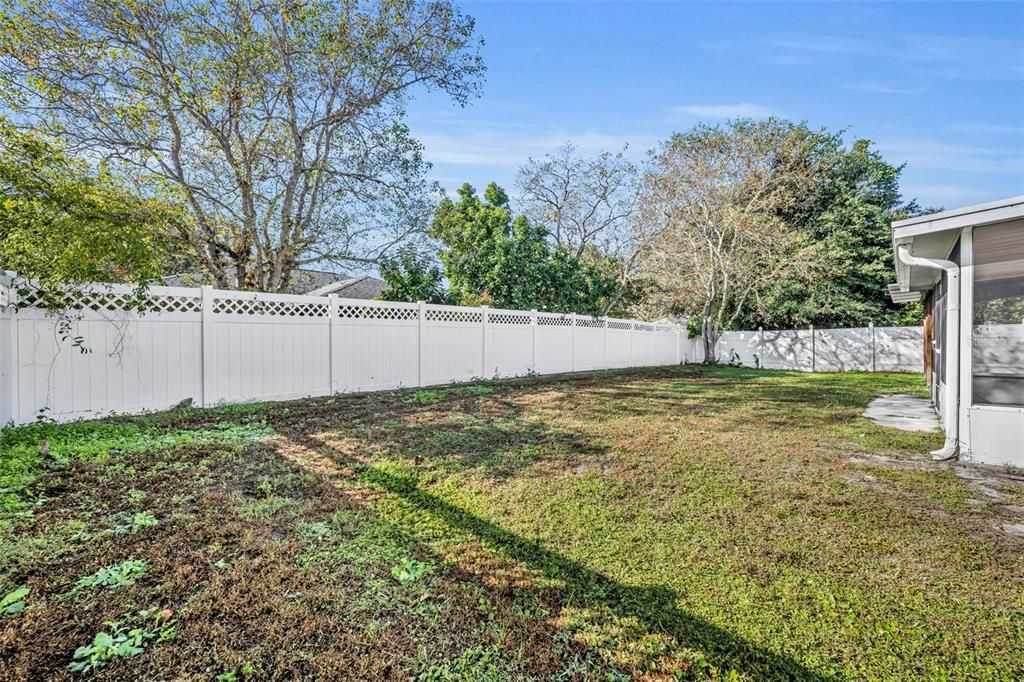 На продажу: $329,900 (5 спален, 3 ванн, 2144 Квадратных фут)