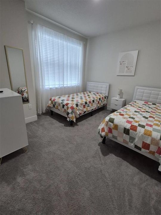 For Sale: $475,000 (4 beds, 3 baths, 1845 Square Feet)