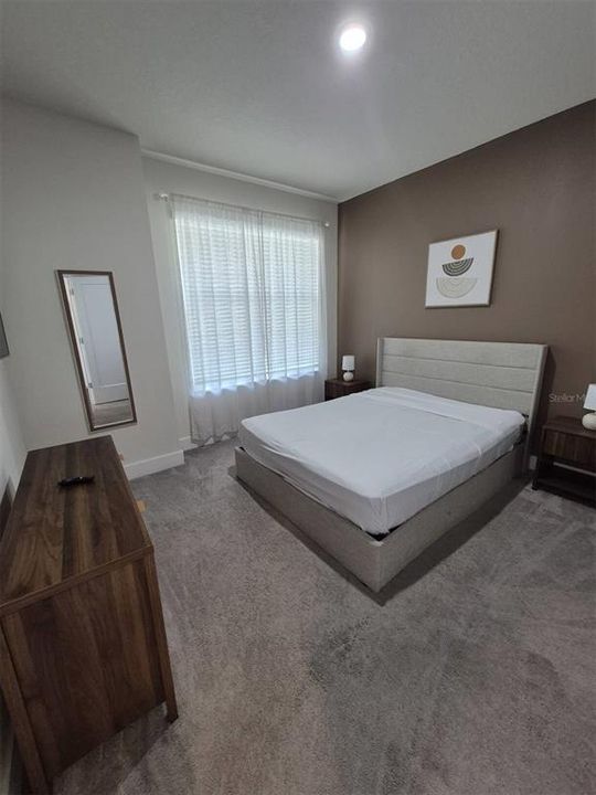 For Sale: $475,000 (4 beds, 3 baths, 1845 Square Feet)