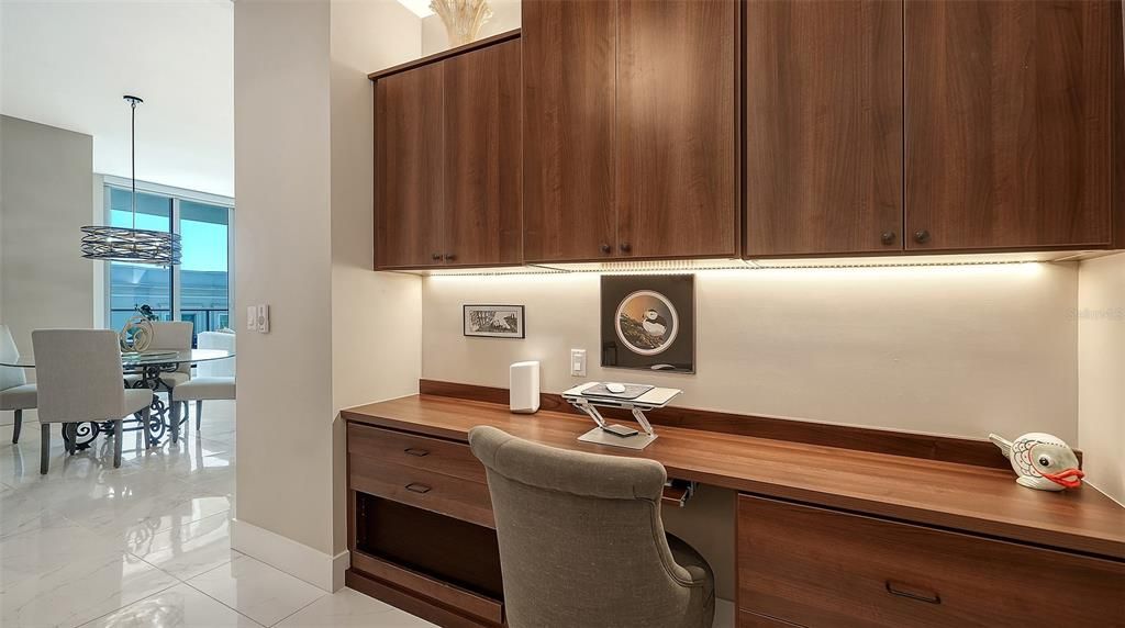 For Sale: $1,295,000 (2 beds, 2 baths, 1513 Square Feet)