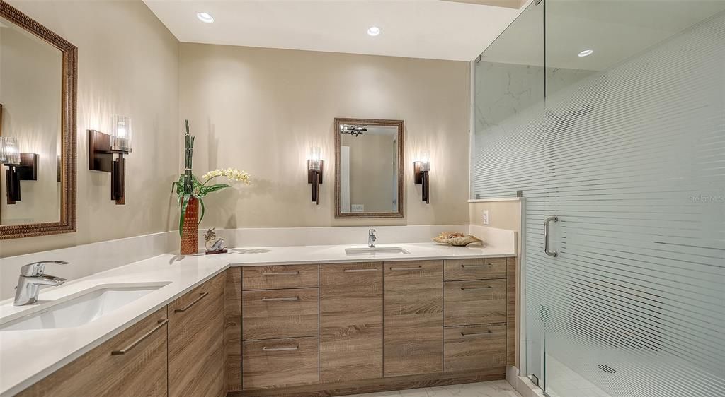 For Sale: $1,295,000 (2 beds, 2 baths, 1513 Square Feet)