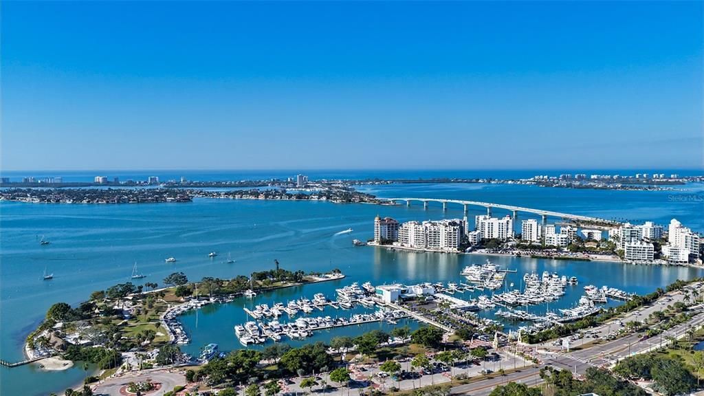 For Sale: $1,295,000 (2 beds, 2 baths, 1513 Square Feet)