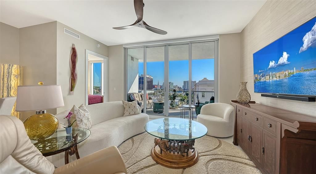 For Sale: $1,295,000 (2 beds, 2 baths, 1513 Square Feet)