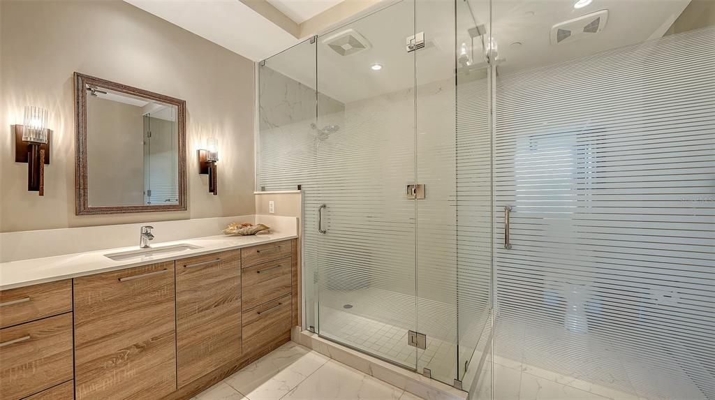 For Sale: $1,295,000 (2 beds, 2 baths, 1513 Square Feet)