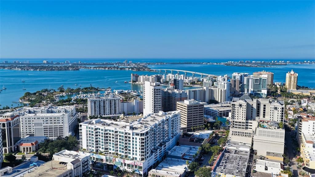 For Sale: $1,295,000 (2 beds, 2 baths, 1513 Square Feet)