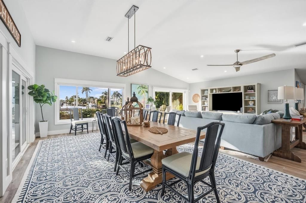 For Sale: $2,875,000 (5 beds, 4 baths, 2612 Square Feet)