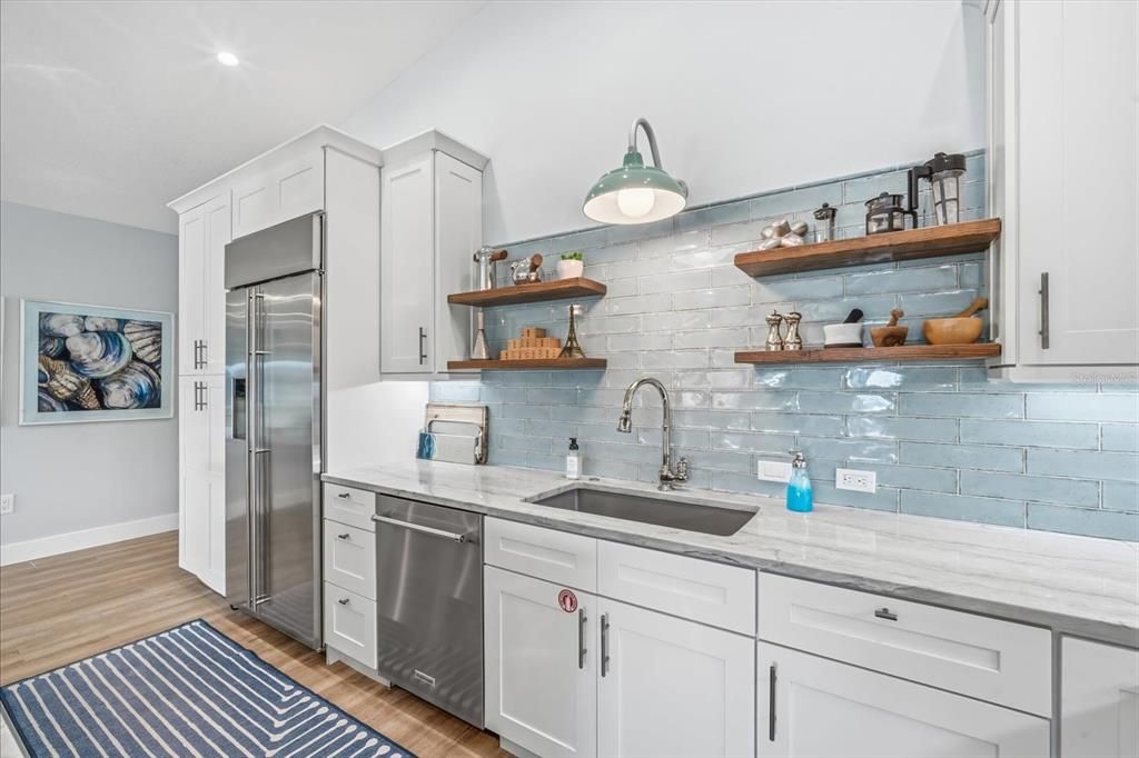 For Sale: $2,875,000 (5 beds, 4 baths, 2612 Square Feet)