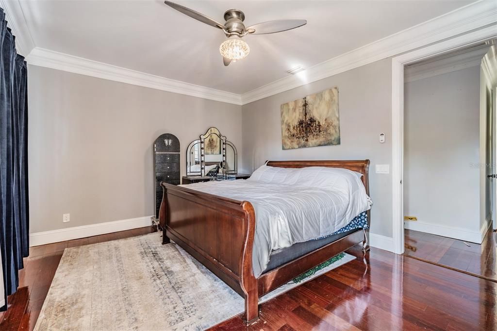 For Sale: $3,500,000 (5 beds, 6 baths, 5777 Square Feet)