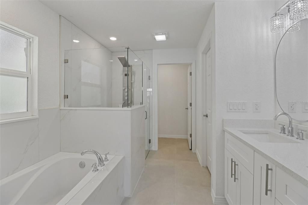 En Venta: $275,000 (3 camas, 2 baños, 1427 Pies cuadrados)