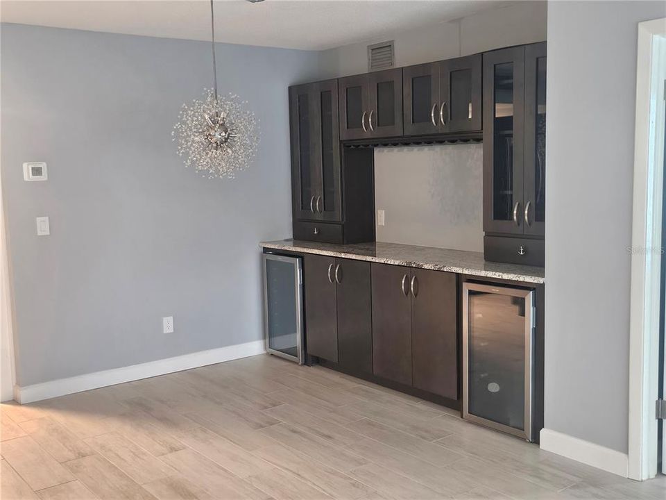 В аренду: $2,500 (2 спален, 2 ванн, 1175 Квадратных фут)