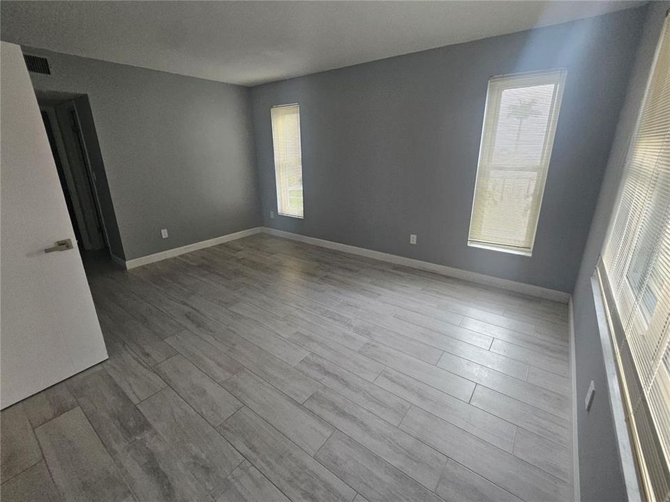 В аренду: $2,500 (2 спален, 2 ванн, 1175 Квадратных фут)