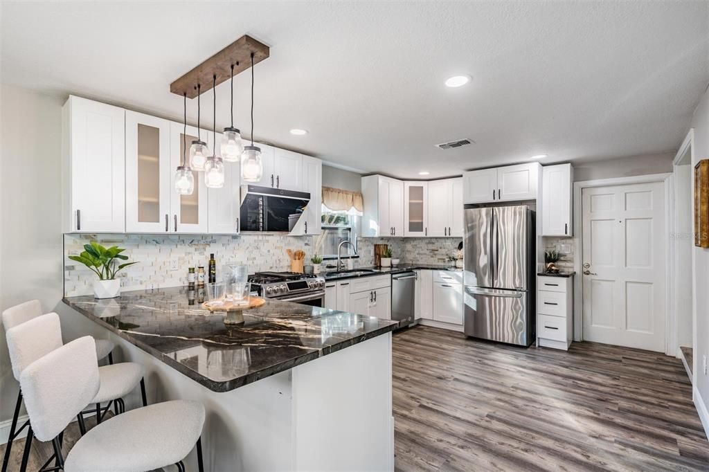 Active With Contract: $750,000 (3 beds, 2 baths, 1549 Square Feet)