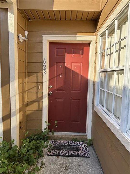 For Rent: $1,775 (3 beds, 2 baths, 1811 Square Feet)