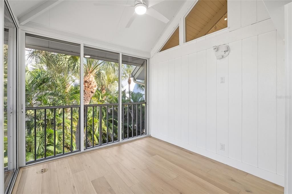 待售: $2,495,000 (3 贝兹, 3 浴室, 1640 平方英尺)