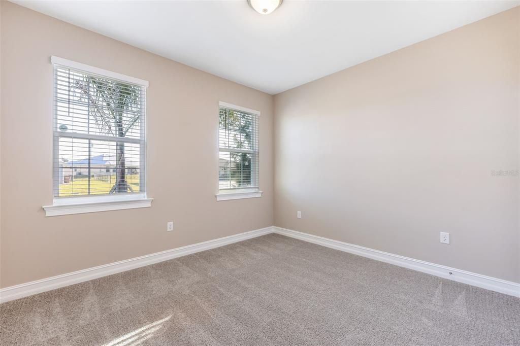 For Sale: $369,999 (4 beds, 2 baths, 2034 Square Feet)