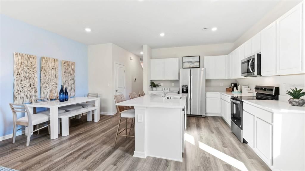 For Sale: $422,340 (3 beds, 2 baths, 1758 Square Feet)