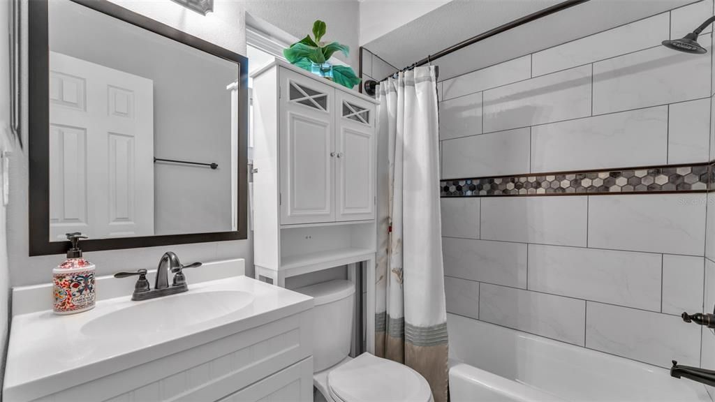 For Sale: $167,500 (2 beds, 2 baths, 1192 Square Feet)