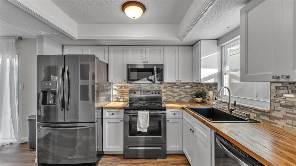 For Sale: $167,500 (2 beds, 2 baths, 1192 Square Feet)