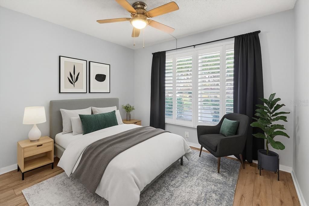 For Sale: $135,000 (2 beds, 1 baths, 925 Square Feet)