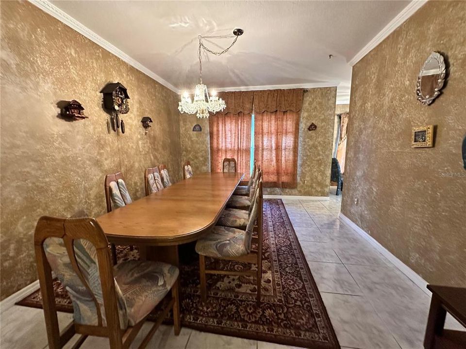 For Sale: $349,990 (4 beds, 2 baths, 2763 Square Feet)