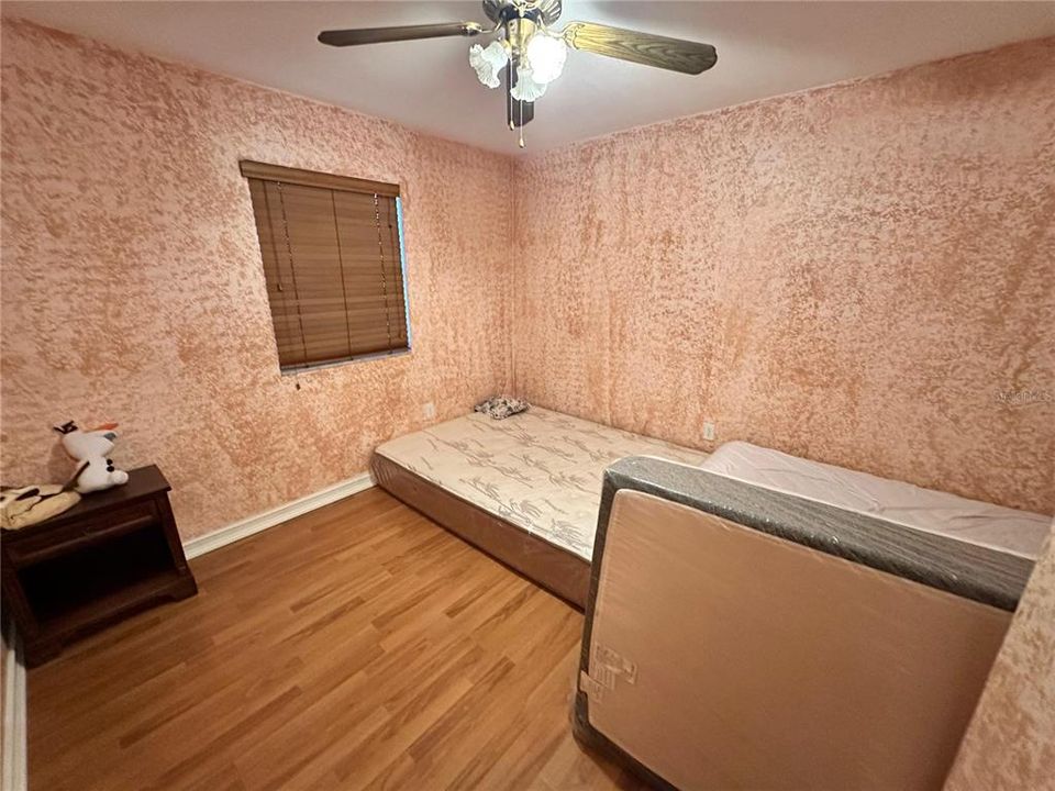 For Sale: $349,990 (4 beds, 2 baths, 2763 Square Feet)