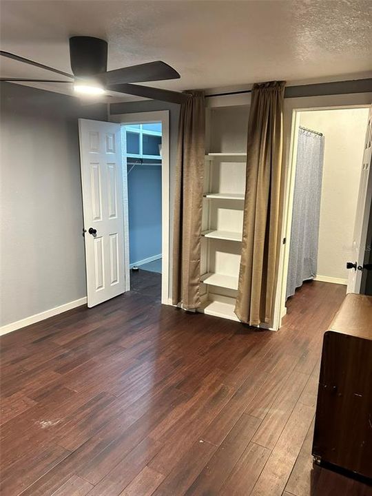 待售: $220,000 (3 贝兹, 2 浴室, 1360 平方英尺)