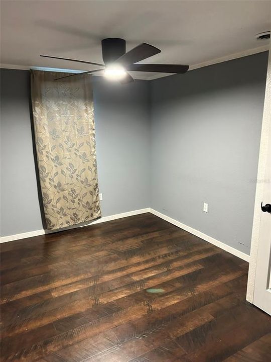 待售: $220,000 (3 贝兹, 2 浴室, 1360 平方英尺)