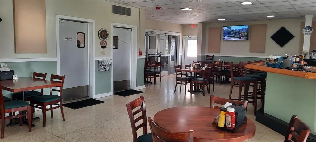 待售: $45,000 (1.05 acres)