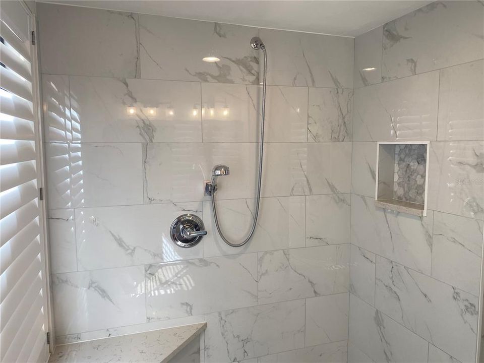 На продажу: $368,900 (3 спален, 2 ванн, 1460 Квадратных фут)