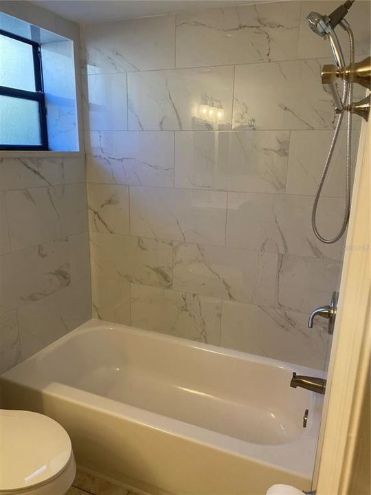 На продажу: $368,900 (3 спален, 2 ванн, 1460 Квадратных фут)