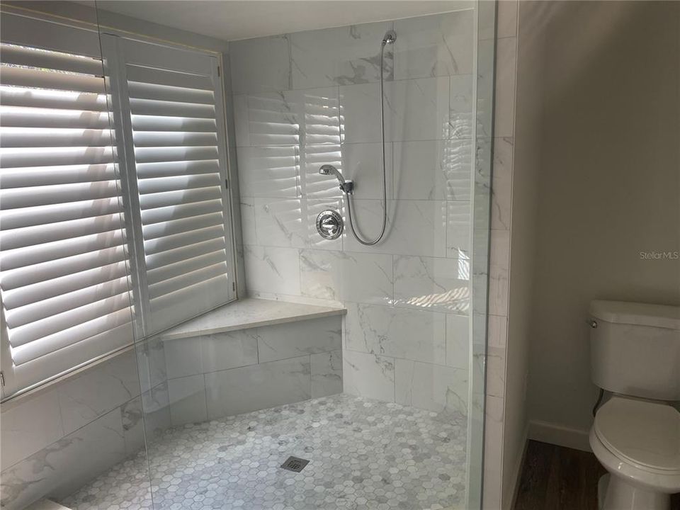 На продажу: $368,900 (3 спален, 2 ванн, 1460 Квадратных фут)