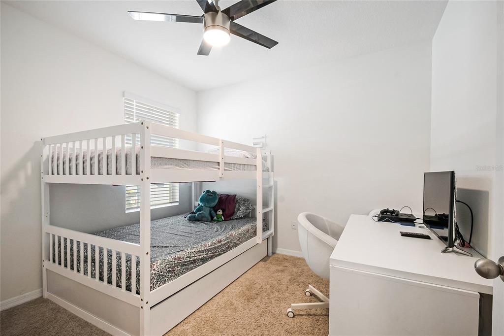 For Sale: $380,000 (3 beds, 2 baths, 1516 Square Feet)