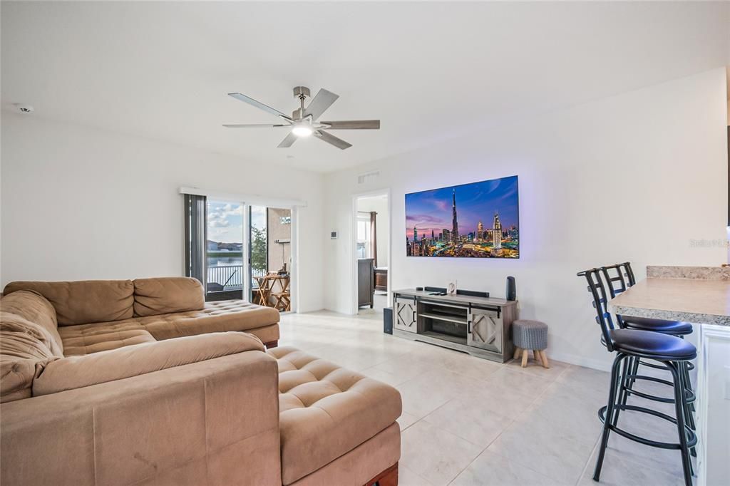 For Sale: $380,000 (3 beds, 2 baths, 1516 Square Feet)