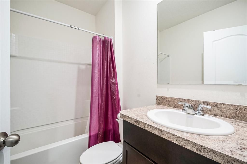 For Sale: $380,000 (3 beds, 2 baths, 1516 Square Feet)