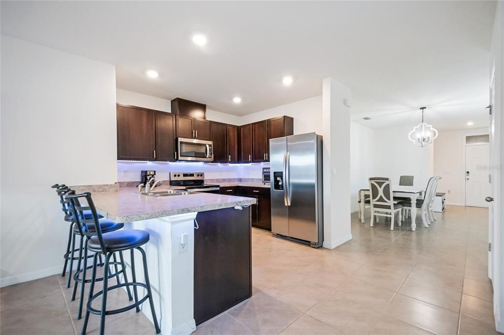 For Sale: $380,000 (3 beds, 2 baths, 1516 Square Feet)