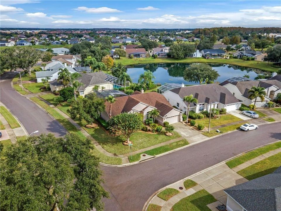 待售: $635,000 (4 贝兹, 3 浴室, 2428 平方英尺)