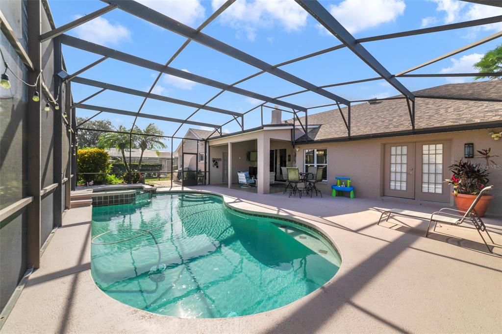 待售: $635,000 (4 贝兹, 3 浴室, 2428 平方英尺)