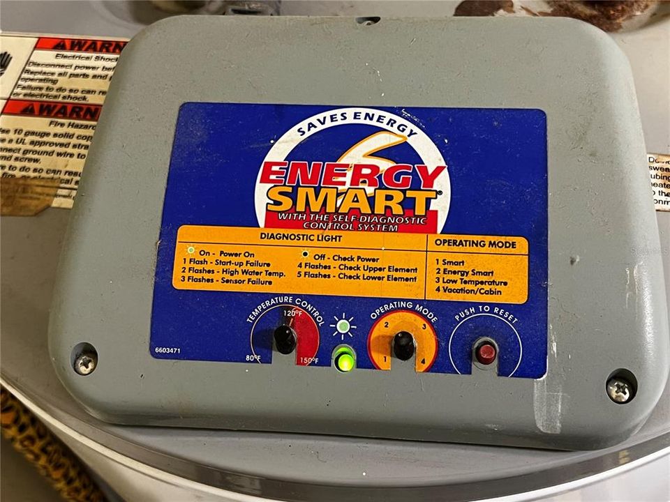 Под контрактом: $235,000 (3 спален, 2 ванн, 1661 Квадратных фут)