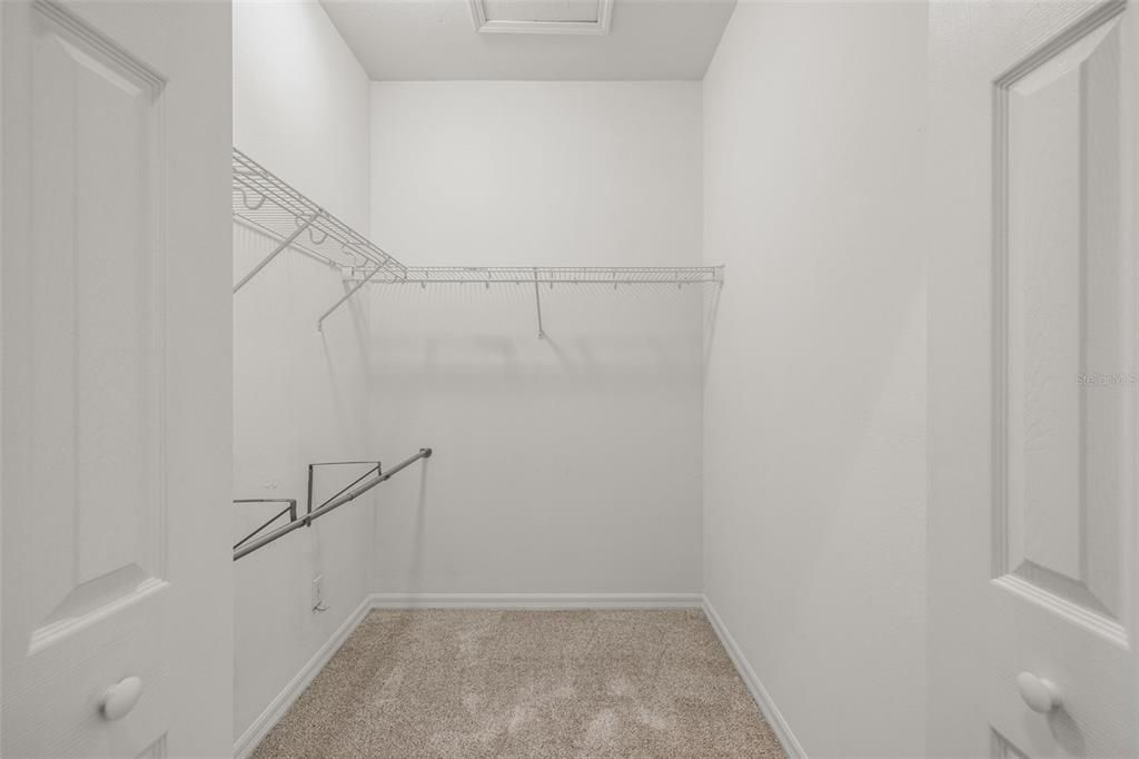 En Venta: $329,000 (3 camas, 2 baños, 1663 Pies cuadrados)