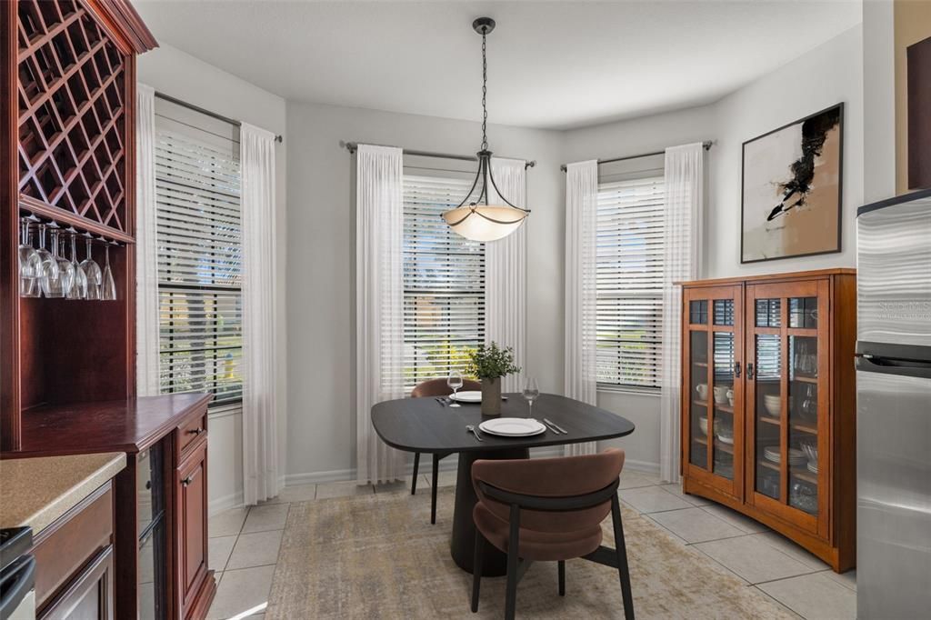 En Venta: $329,000 (3 camas, 2 baños, 1663 Pies cuadrados)