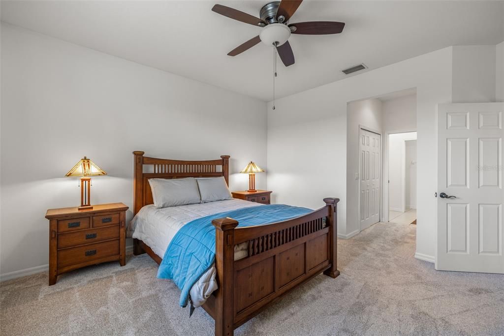 En Venta: $329,000 (3 camas, 2 baños, 1663 Pies cuadrados)