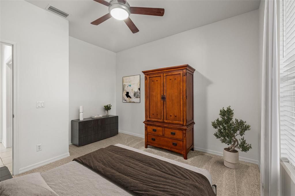 En Venta: $329,000 (3 camas, 2 baños, 1663 Pies cuadrados)