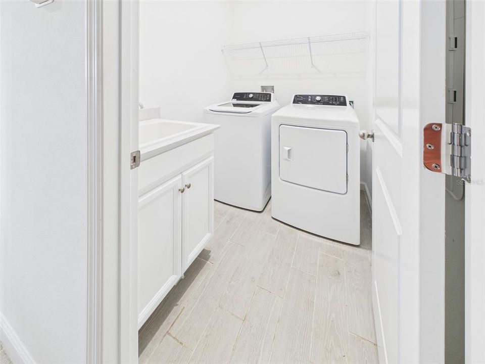 待售: $306,900 (3 贝兹, 2 浴室, 1755 平方英尺)