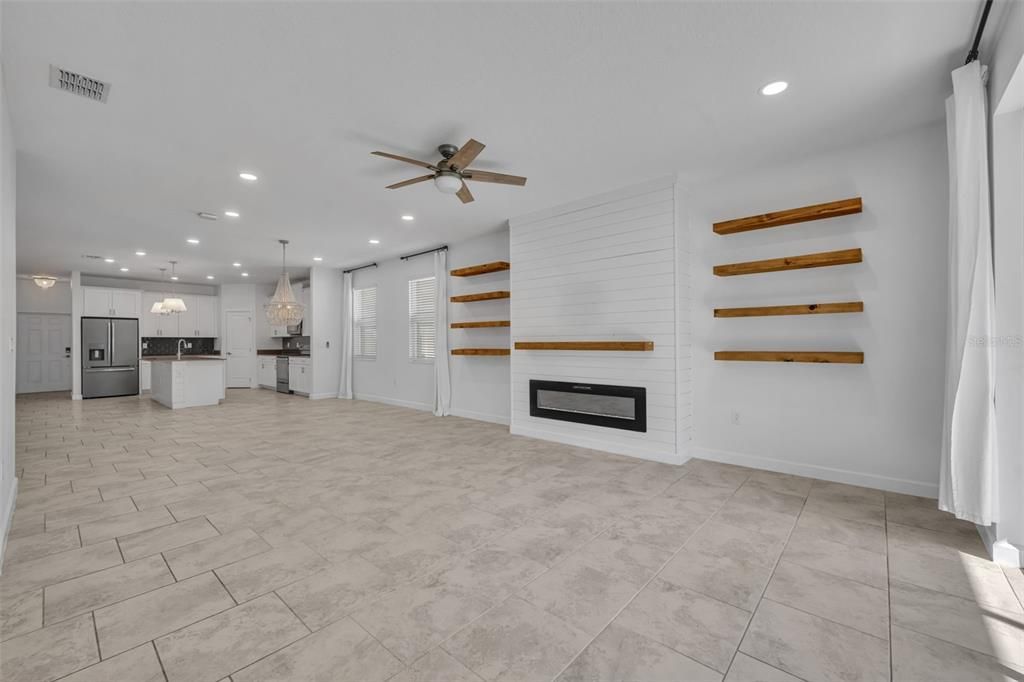 For Sale: $639,000 (3 beds, 2 baths, 2090 Square Feet)